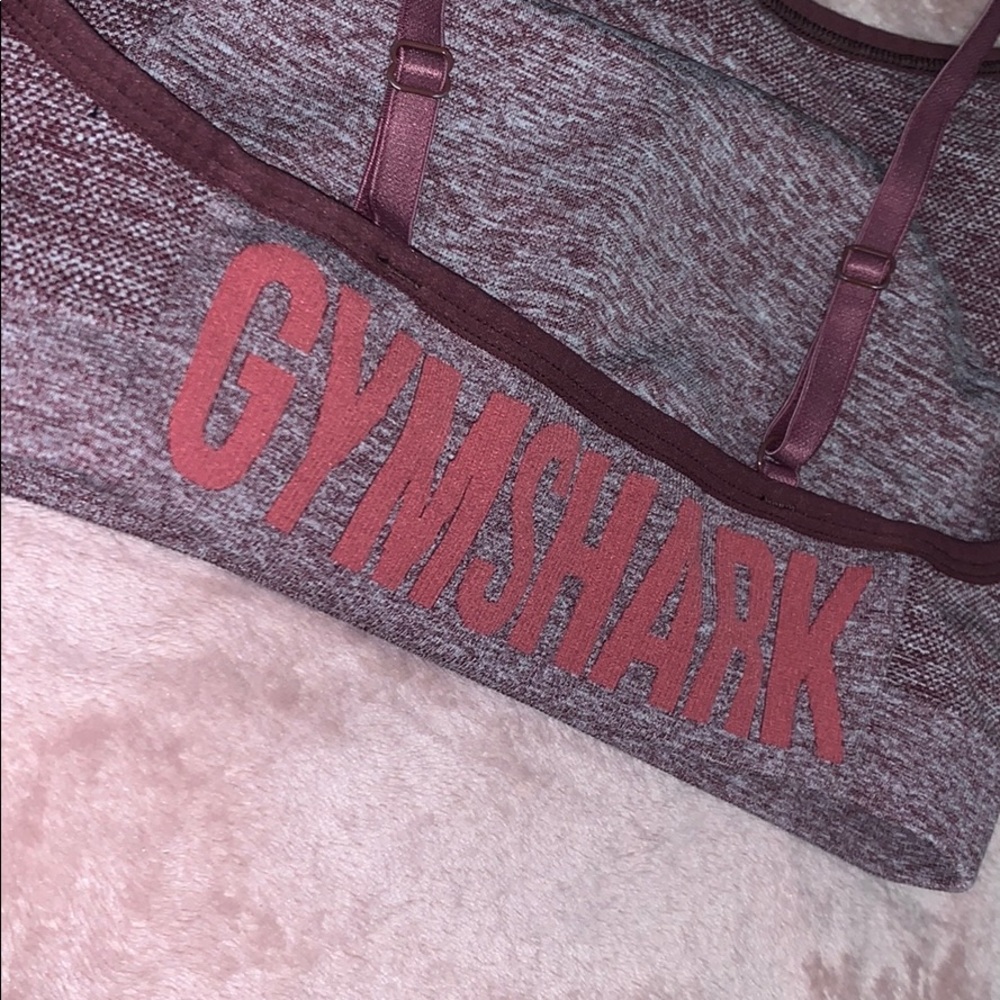 Sports bra